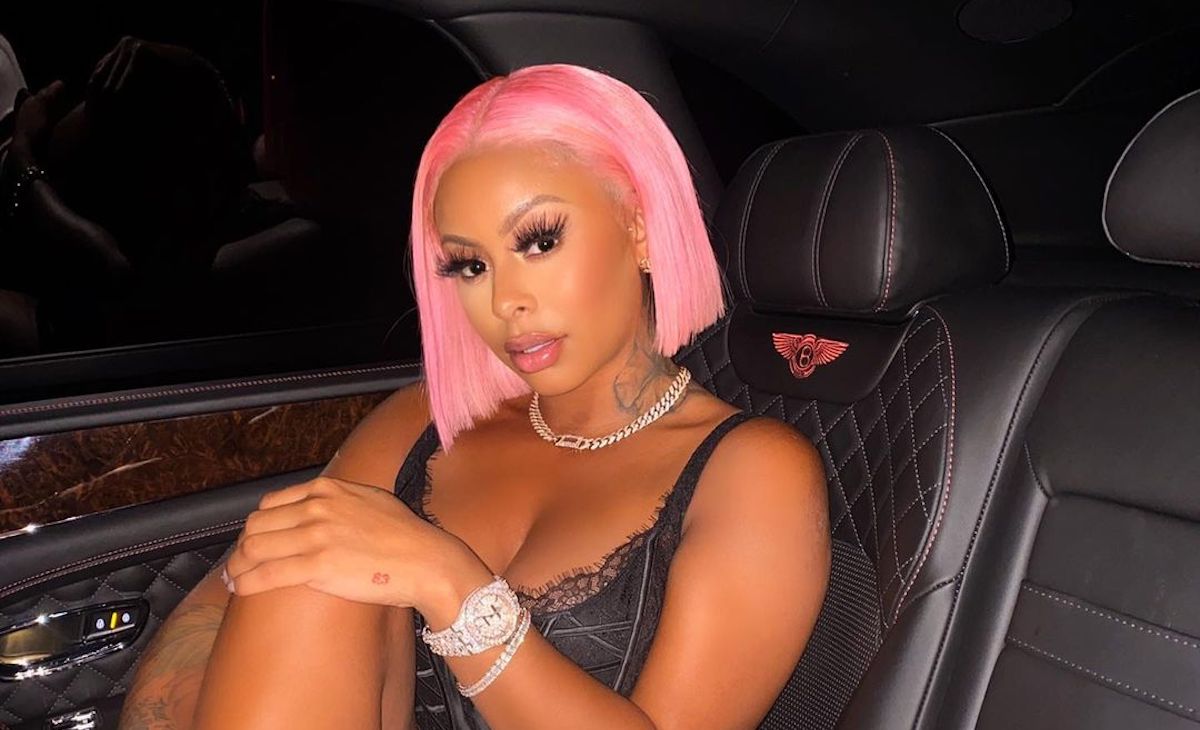 Alexis Skyy Shares Injuries After Fall With Rod Wave On Stage